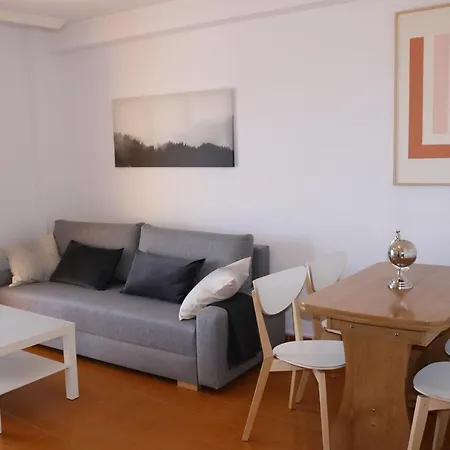 1 Bedroom With Sea Views 公寓 卡尔佩
